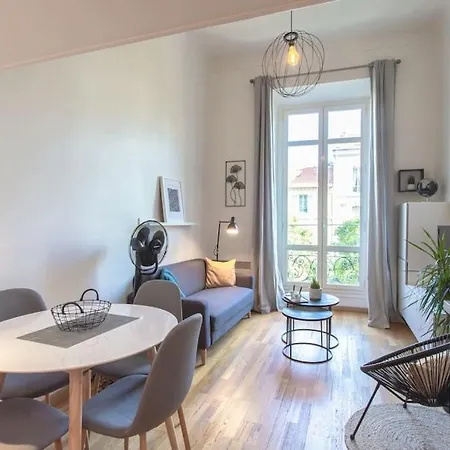 Apartamento Lvh *